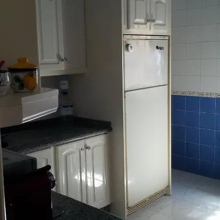 Cristianos Apartman *