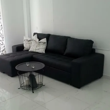 Apartman Cristianos *